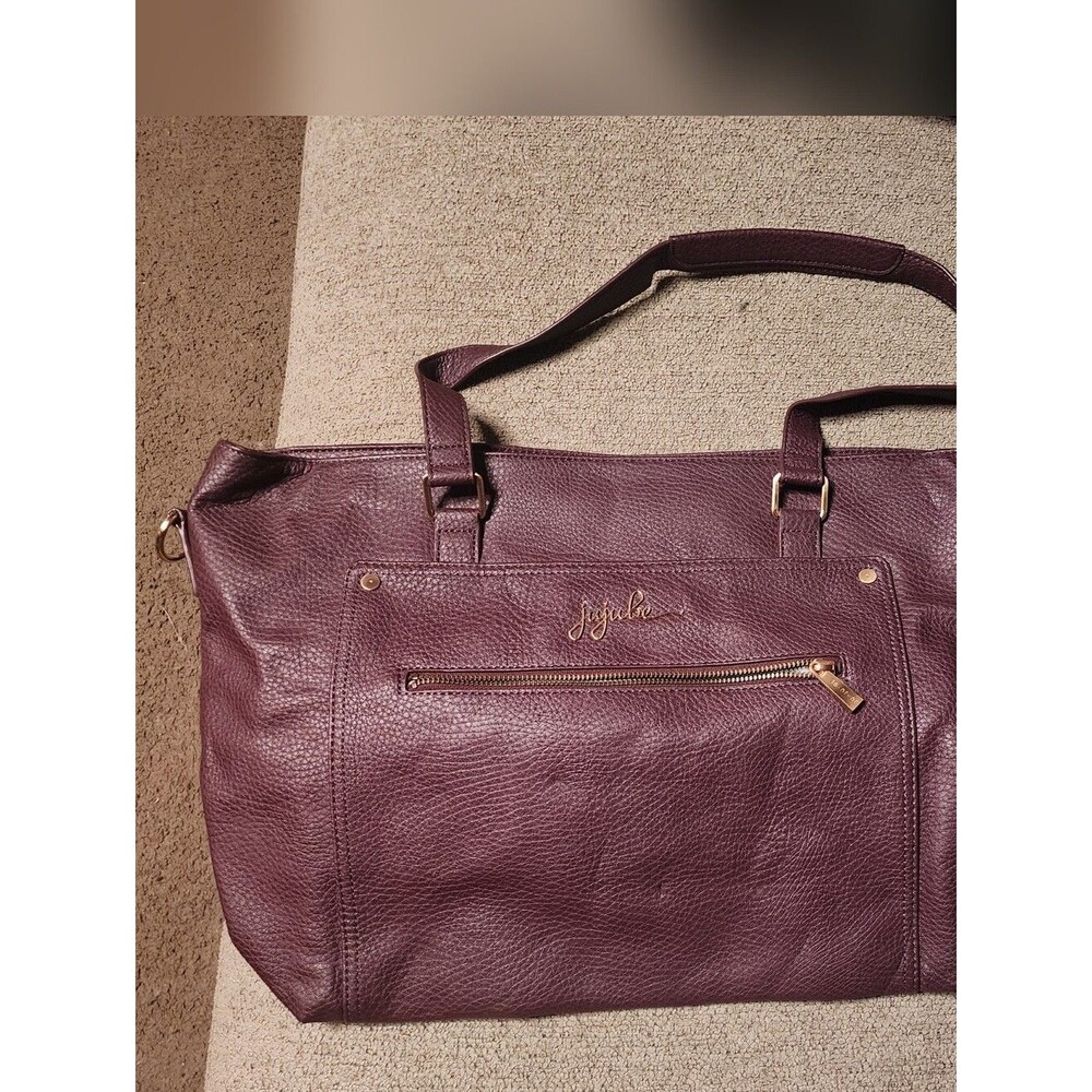 Jujube Ever Tote in Plum